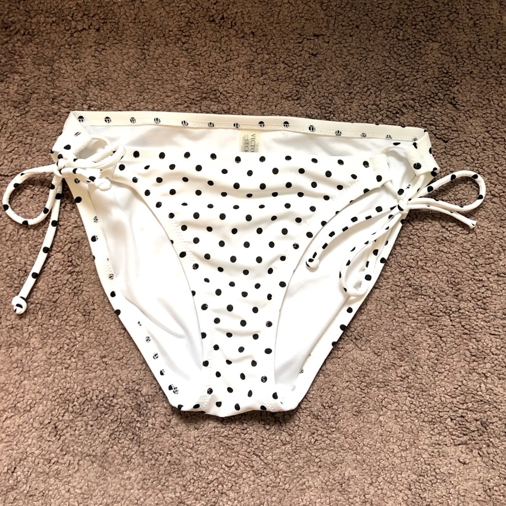 Victoria’s Secret bikini bottoms